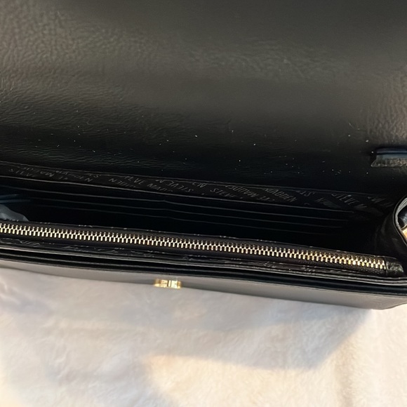 Steve Madden black clutch 10.5x5.5x1 new with tag - Picture 4 of 10